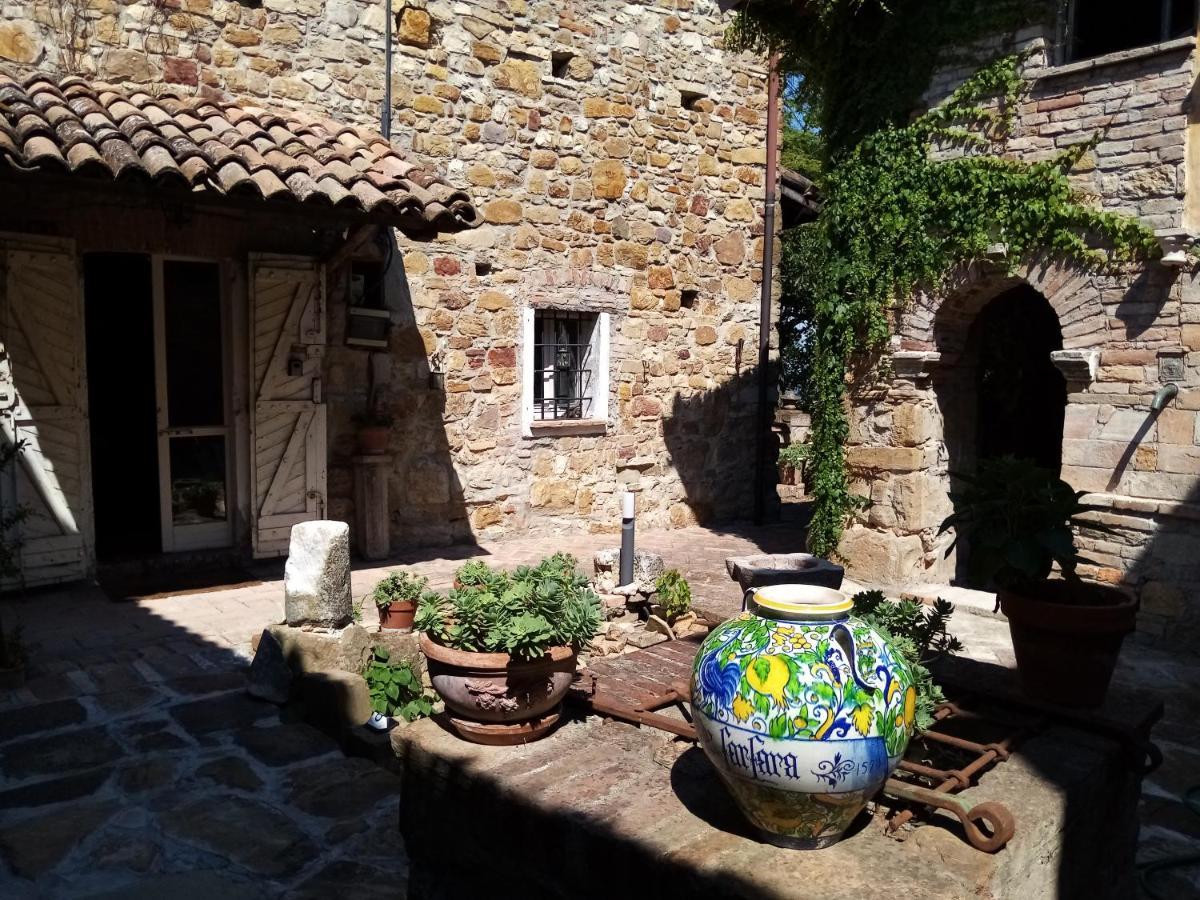 Morelli House Guest House Montalbo Exterior photo